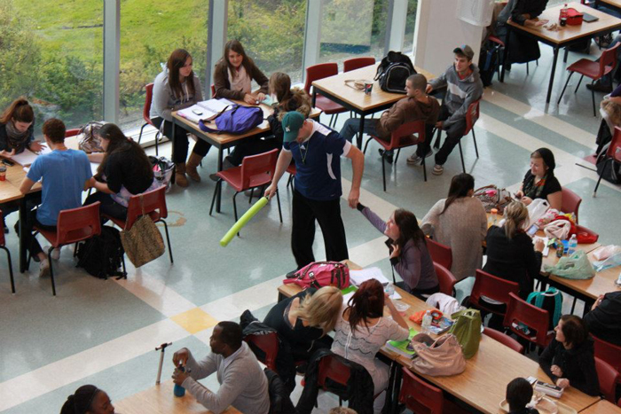 Junkyard Symphony at La Cit� Coll�giale.