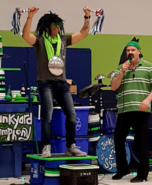 Junkyard Symphony's at le Centre pr�scolaire et parascolaire l'�toile filante .